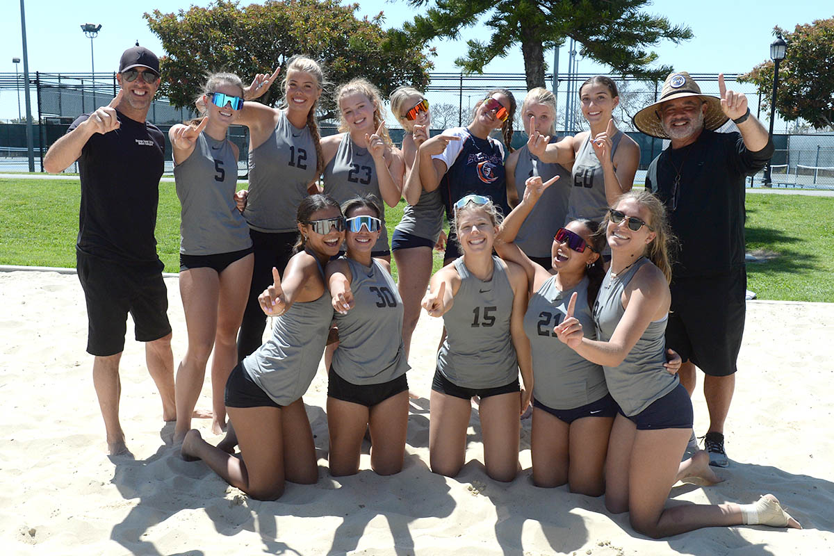 Pirates head up to West Valley for Beach Volleyball State Championships