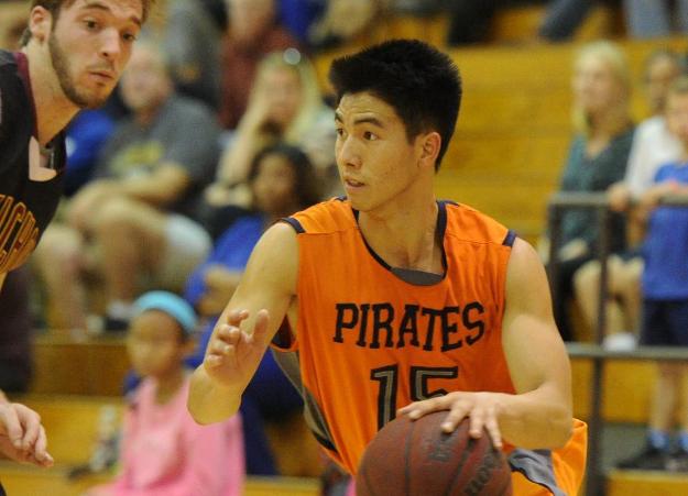 Pirates come out hot, roll past Hornets