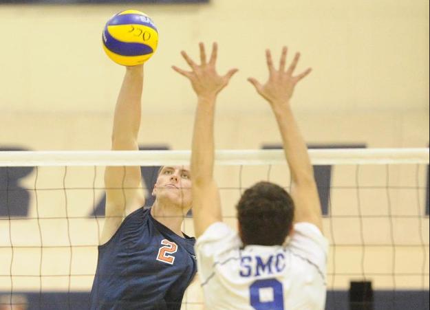 Pirates outlast Raiders in four; improve to 5-0