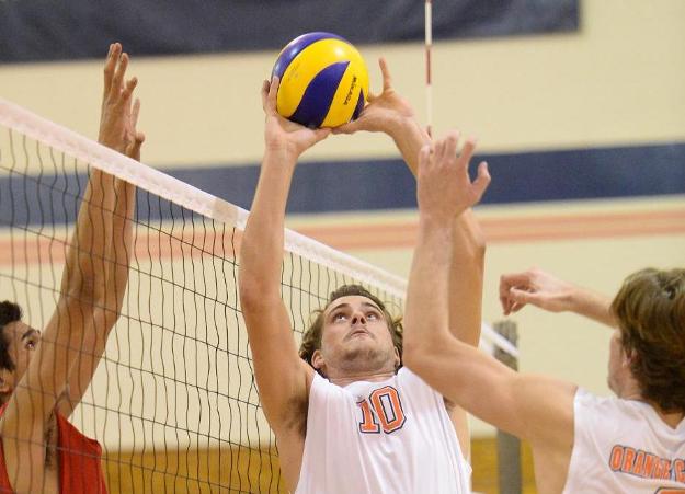 Pirates roll over Rustlers in three-set sweep