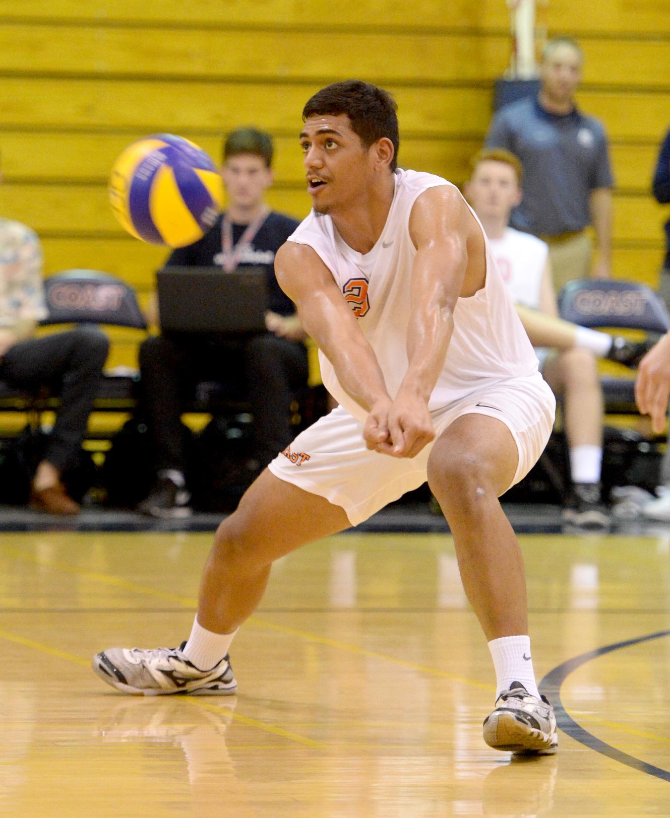 Pirates grind out three-set sweep over El Camino