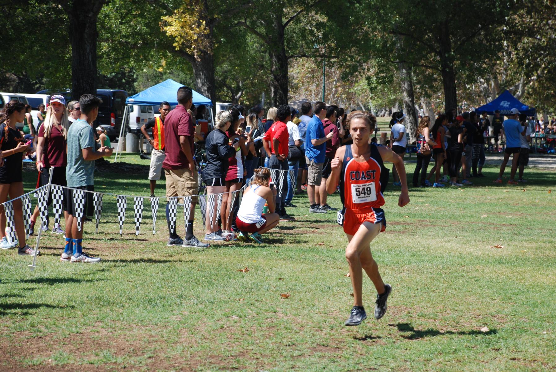 Dominguez leads Pirates to third place at OEC Meet