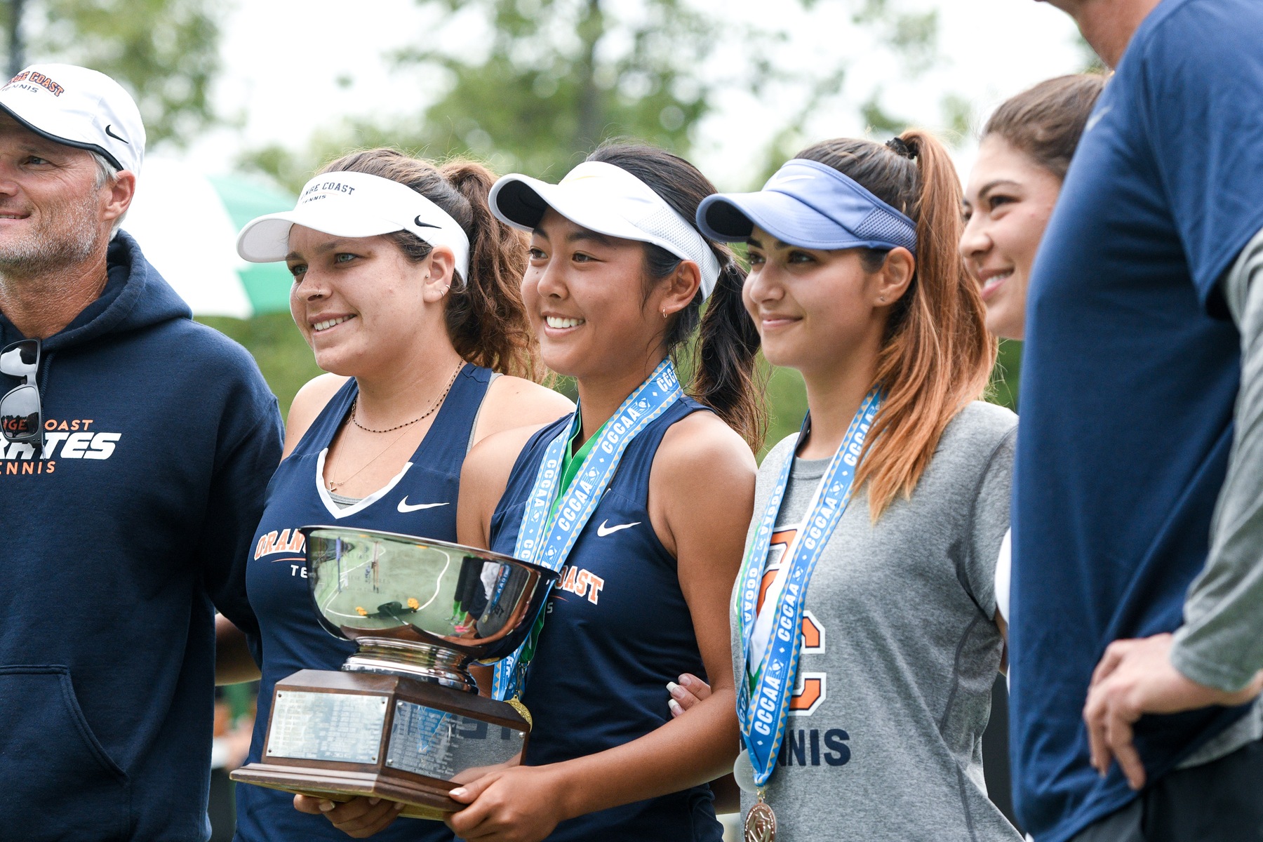 Pirates clean up in Ojai with singles, doubles state titles!