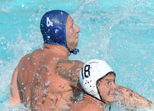 Pirates clamp down on Gauchos, win 21-6